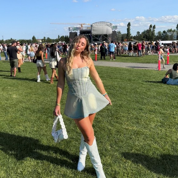 Demin flair dress - Picture 4 of 4